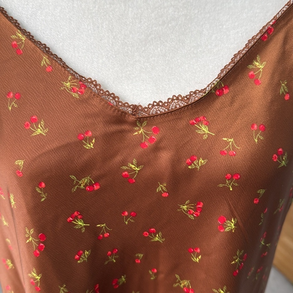Wild Fable Women's Lace Trim Slip Dress Brown Cherries Size XL - Picture 9 of 16